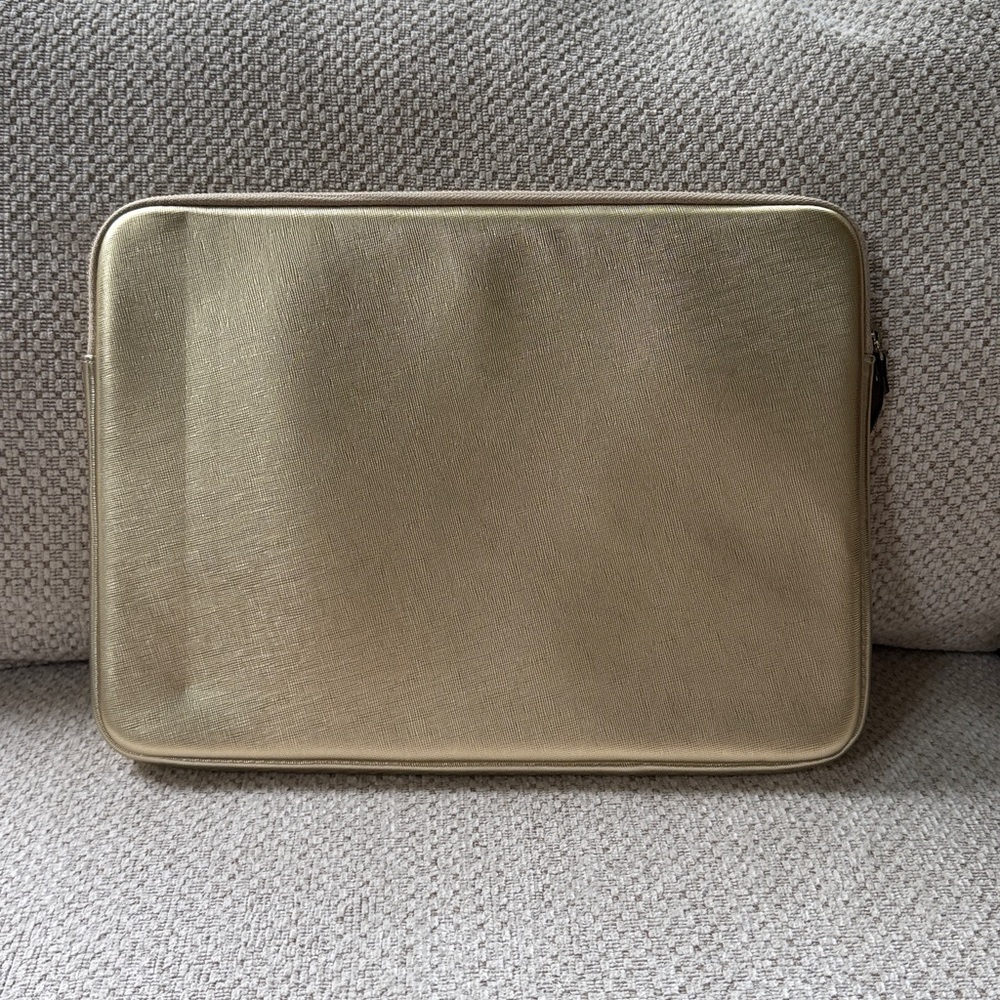 Kate Spade Leather Laptop Case - Picture 2 of 5